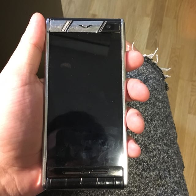 Vertu Aster Diamonds Black Alligator, Luxury, Watches on Carousell