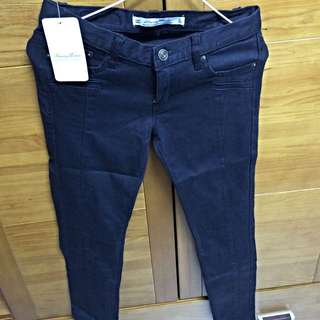 全新超激瘦黑色牛仔褲👖