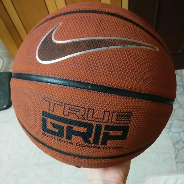 Nike true Grip Basketball, Sports on 