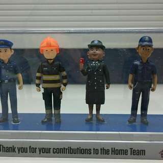 Limited Edition SINGAPORE HOME TEAM Figures In Acrylic Casing