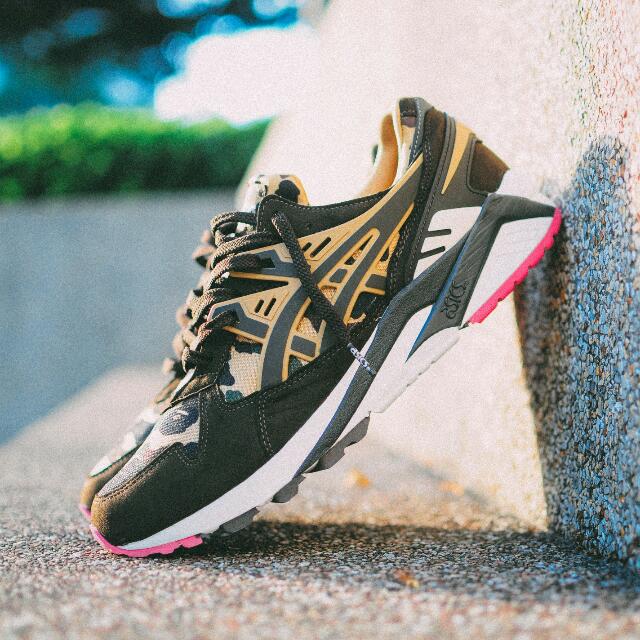 DS BAPE x ASICS GEL KAYANO US 9.5 Men s Fashion Footwear Sneakers on Carousell
