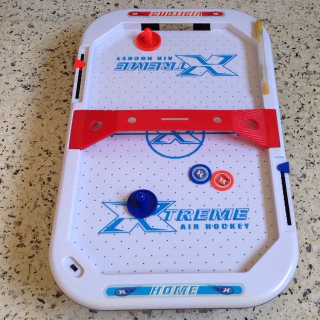 toys r us air hockey