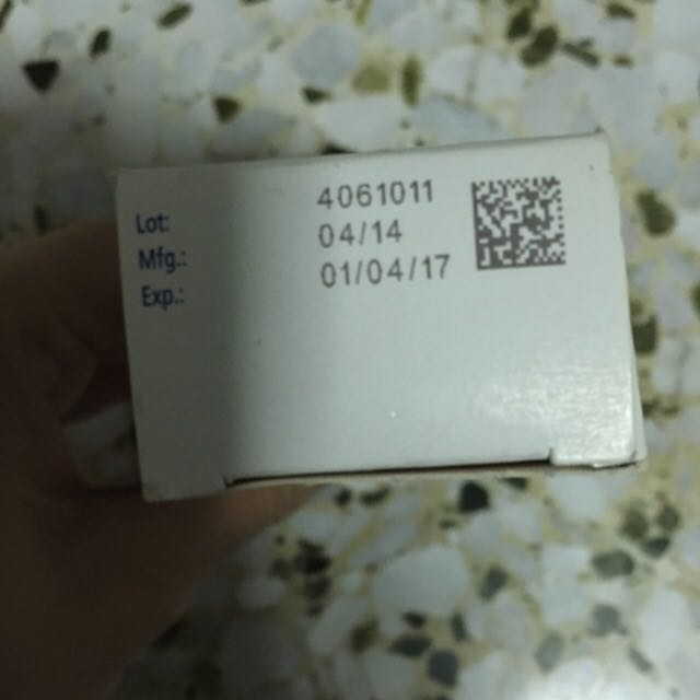 Retacnyl Tretinoin Cream (for acne/blackheads/whiteheads, etc), Health