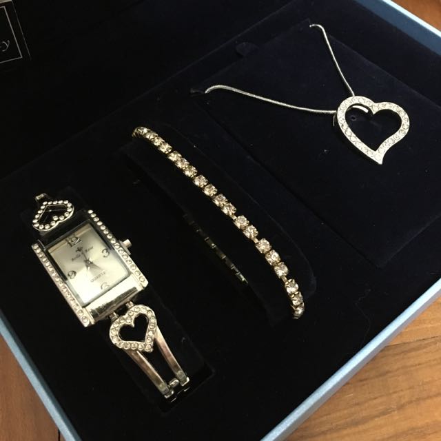 Bella and rose online watch gift set