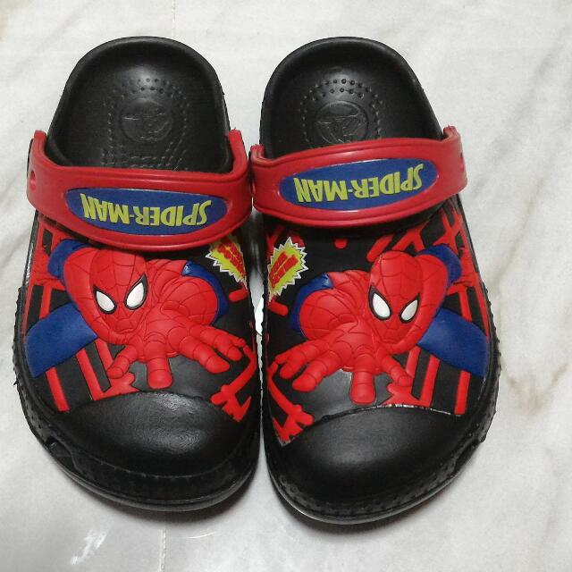 spiderman crocs size 11