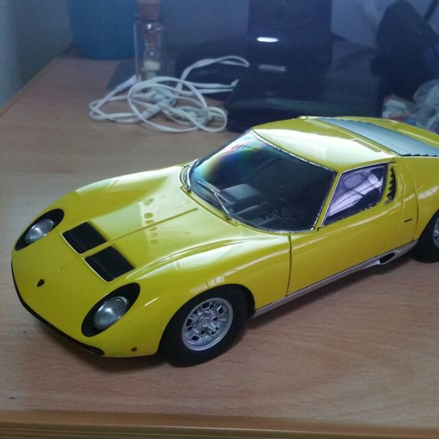autoart miura