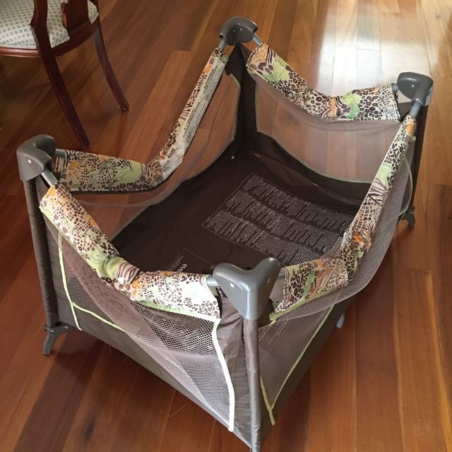 evenflo portable crib