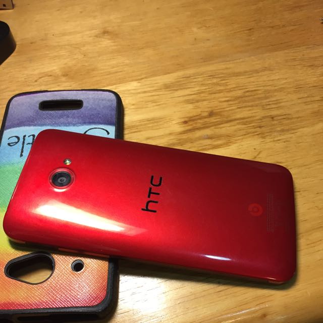 Htc Butterfly 蝴蝶機第一代 32g記憶卡 手機 二手 3c 電腦3c在旋轉拍賣 Htc Butterfly 蝴蝶機第一代 32g記憶卡 手機 二手 3c 電腦3c在旋轉拍賣