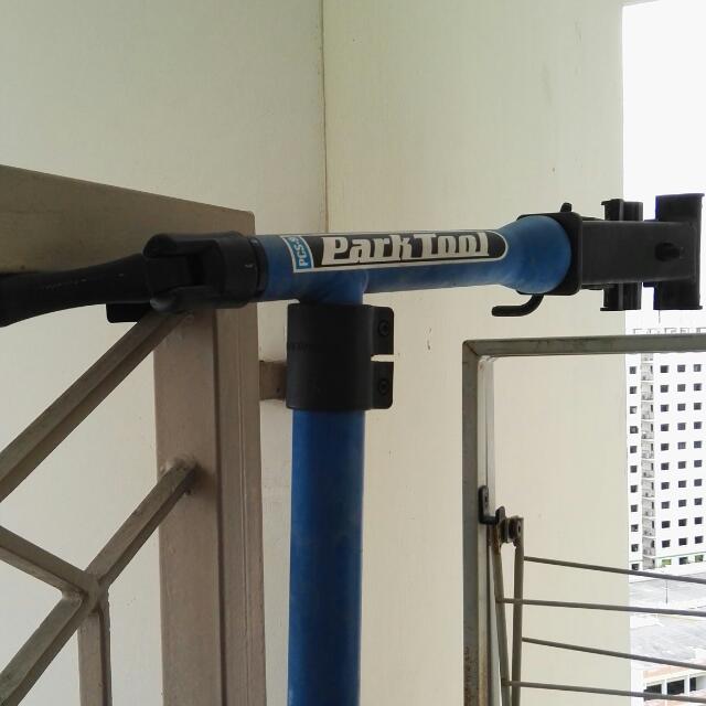 Park tool PCS9 Bike Home Mechanic Repair Stand Sports Equipment Bicycles Parts Parts Accessories on Carousell