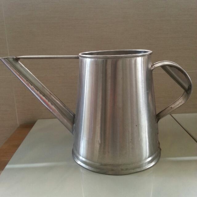 Traditional coffee pot store