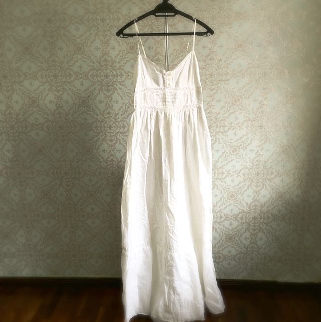 White maxi dress zara Outlet