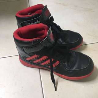 High Cut Velcro For Boys