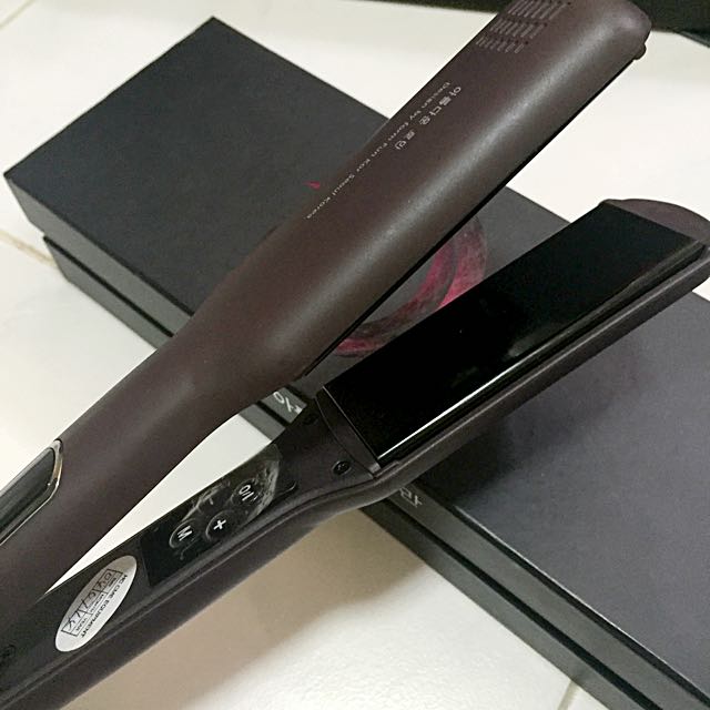 Hair Straightener design by form Fun Kor Seoul Korea Beauty