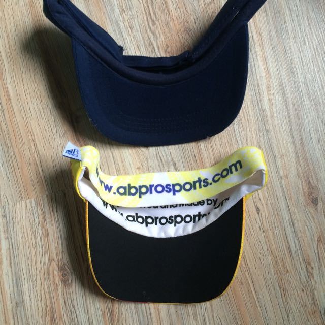 Run Visor (Category: Activewear) located in Singapore. Submitted by rustyboogie (Listing ID 39396118, Image 2). Description: .