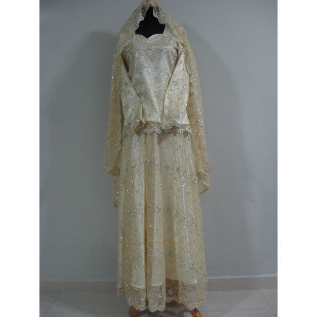 Wedding Dress For Sale Or Rent Clearing My Old Collection Price