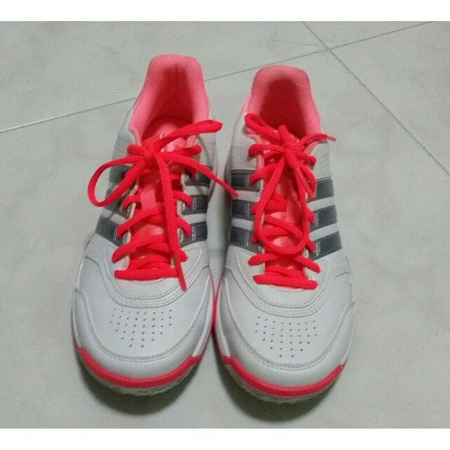 adidas non marking shoes for badminton