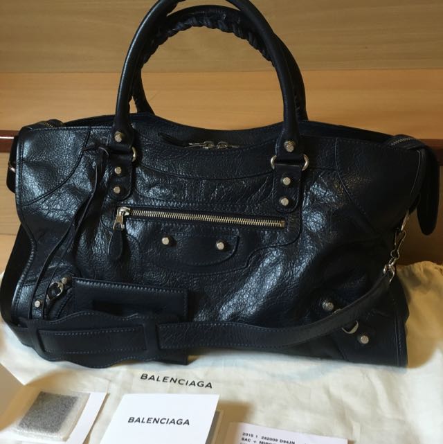 Balenciaga bleu obscur shop