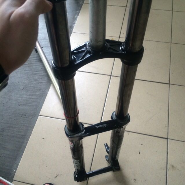 rockshox domain rc dual crown