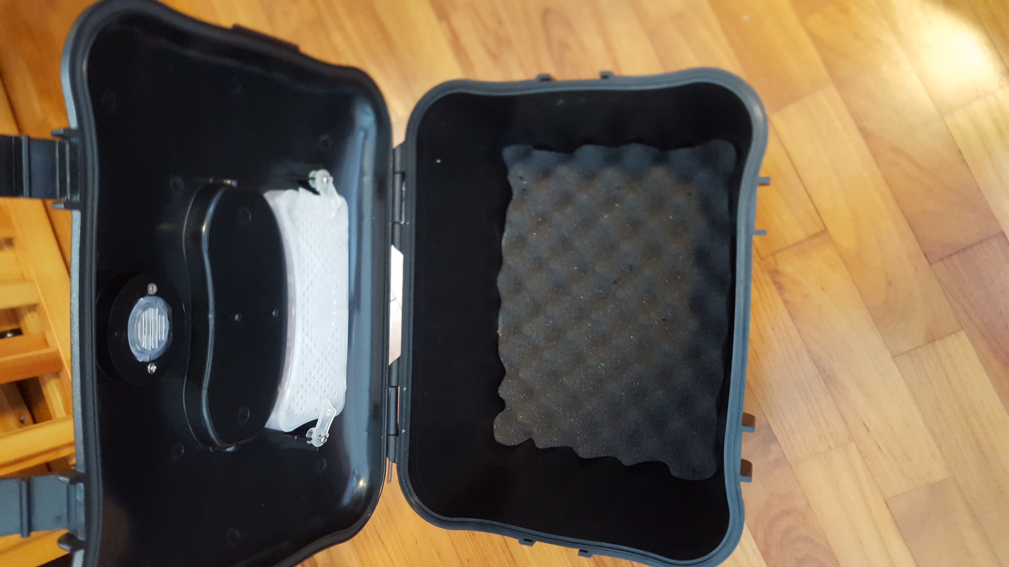 Dry box for camera, Hobbies & Toys, Toys & Games on Carousell