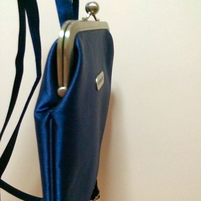 guess vintage backpack
