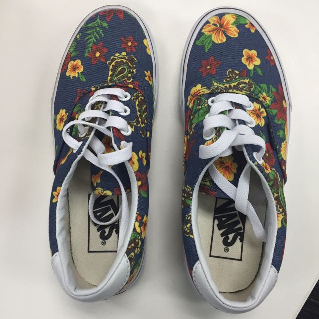 Authentic Vans Shoes With Flower Design 