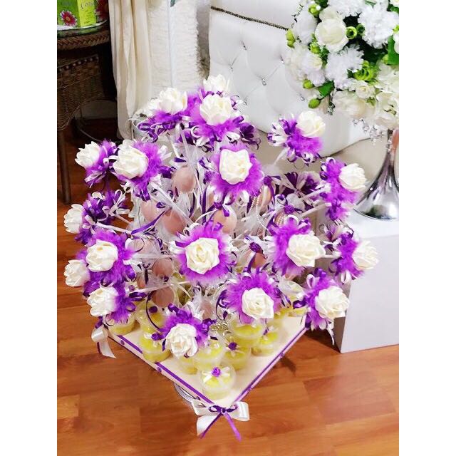 Bunga Pahar Pulut Pahar Bunga Telur W Feather Design Craft On Carousell