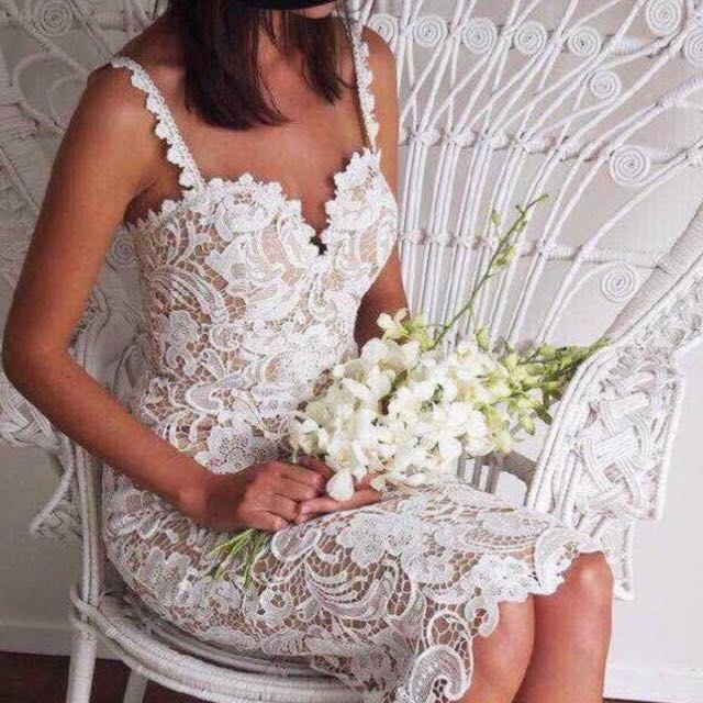 White elegant lace dress outlet