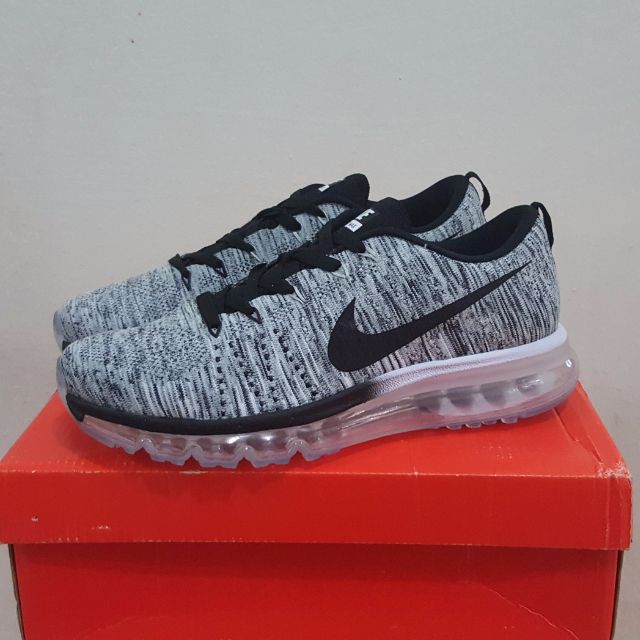 nike flyknit air max oreo