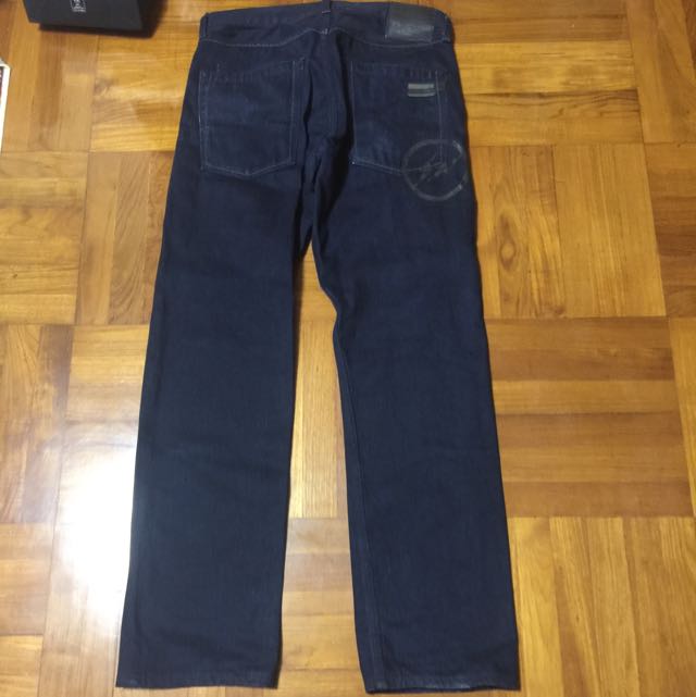 levis size 32