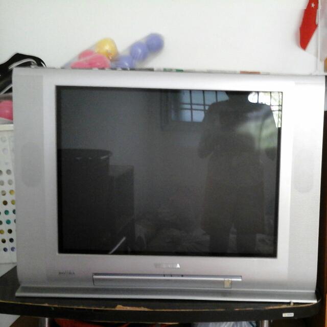 Toshiba Bomba TV, Everything Else on Carousell