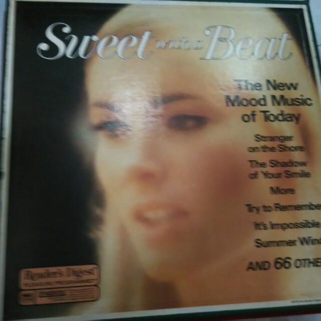 Various vintage music vinyl record box sets from Reader's Digest (1980s), Hobbies & Toys