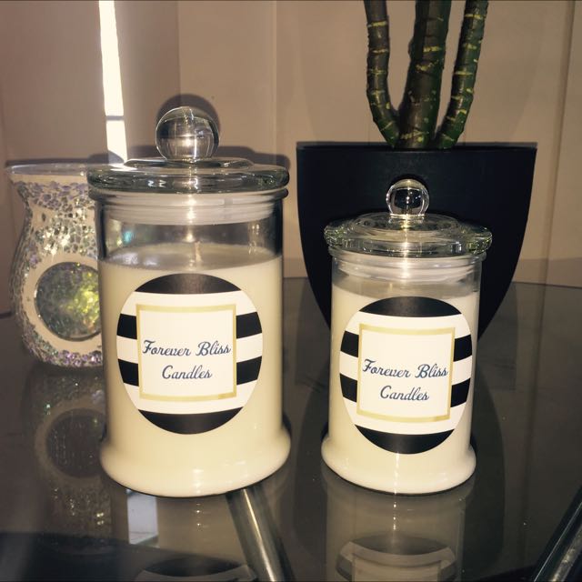 100 % Scented Soy Candles (Category: Home & Furniture) located in Penrith. Submitted by lishagay (Listing ID 39753014, Image 1). Description: .