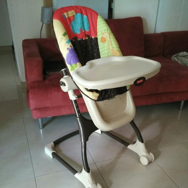 Luv u sales zoo high chair