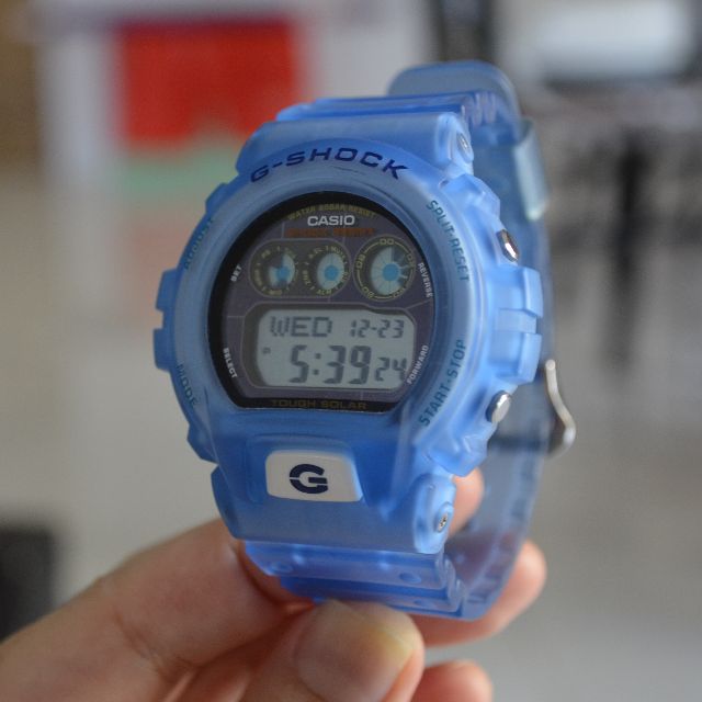 G shock hotsell jelly blue