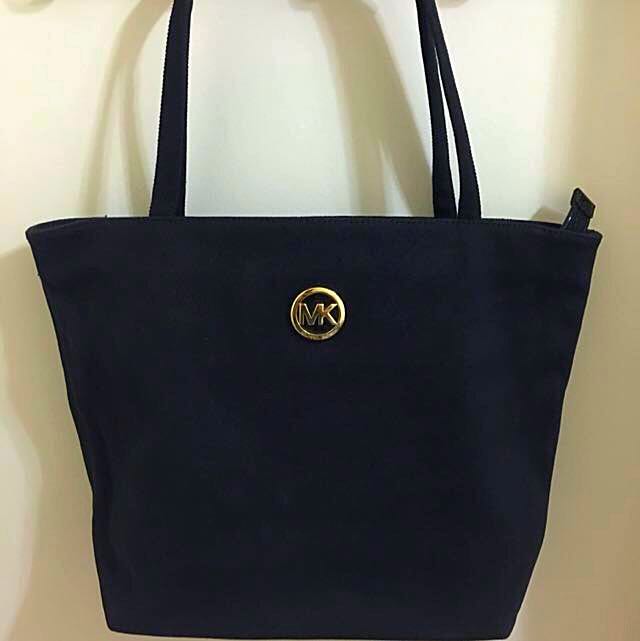 michael kors canvas tote