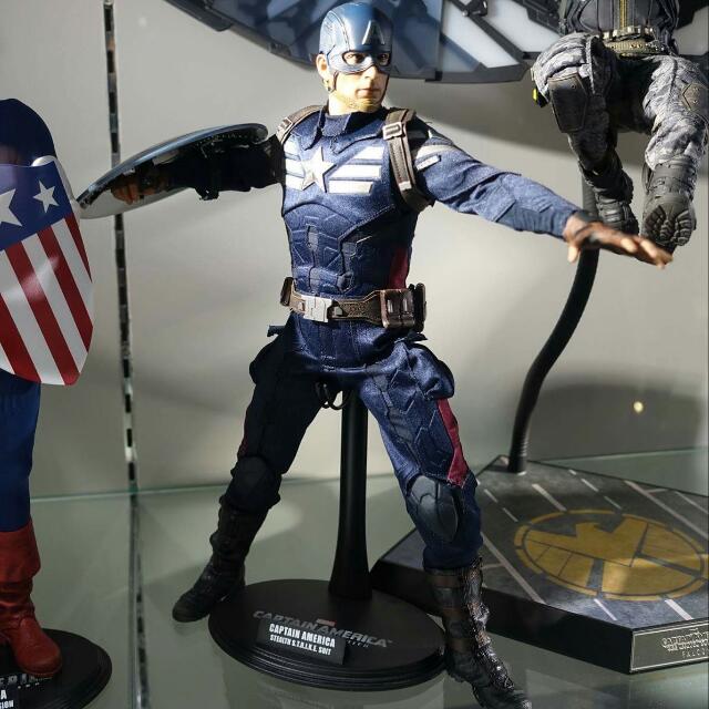 Misb Hot Toys Captain America The Winter Soldier Stealth Strike Suite Single Set Toys Games On Carousell