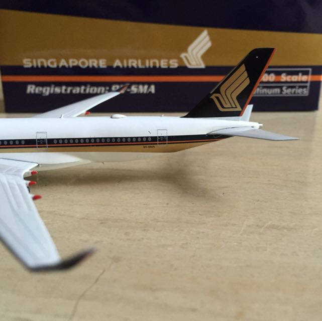 Singapore Airlines A350 Model Plane, Toys & Games on Carousell
