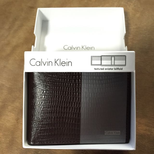 Calvin klein aviator billfold wallet on sale