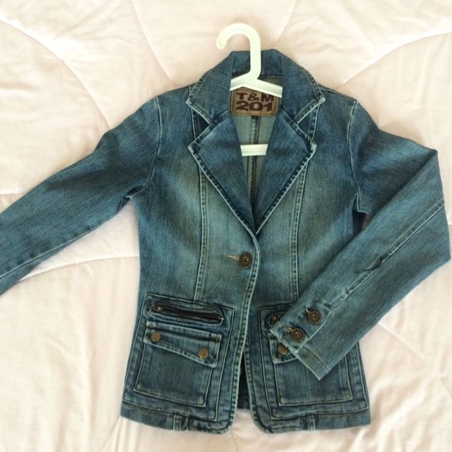 Cowboy Jacket, Women's Fashion, Coats, Jackets and Outerwear on Carousell