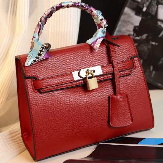 BNIB Hermes Birkin Inspired Tote Handbag With Scarf And Gold Lock Key (  Locket Trendy Chic Bag Ladies Women's Beautiful Pretty Chantik Saffiano