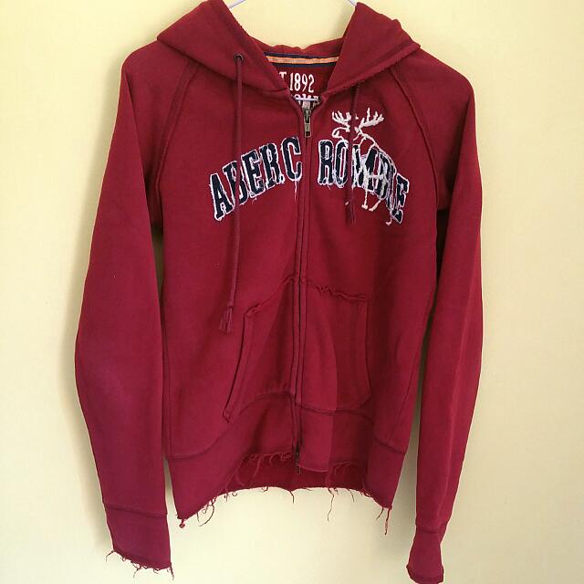 Maroon hooded jacket Clearance