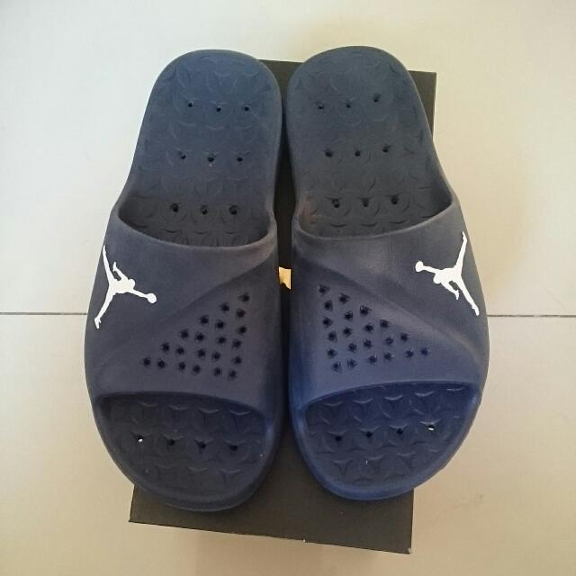 Jordan best sale superfly sandals