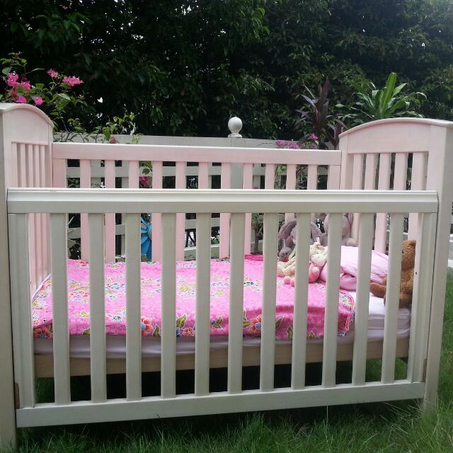 Preloved Baby Cot Boori Classic Australian, Babies & Kids, Baby