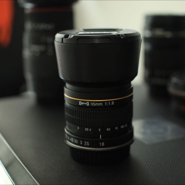 opteka 85mm 1.8
