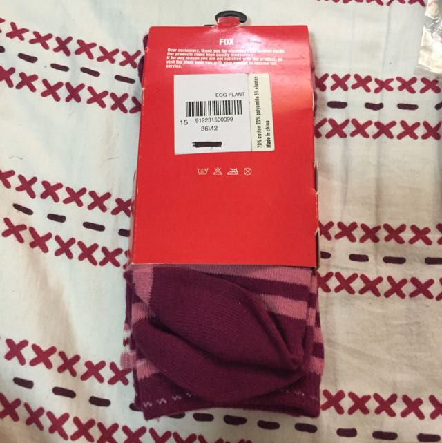 Socks (Category: Socks & Tights) located in Singapore. Submitted by dreamer12345 (Listing ID 40217115, Image 2). Description: .