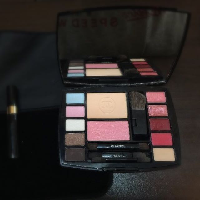 香奈兒 CHANEL TRAVEL MAKEUP PALETTE ALTITUDE 彩妝盤腮紅 唇蜜 眼影 粉餅 蜜粉（日本免稅店購入）