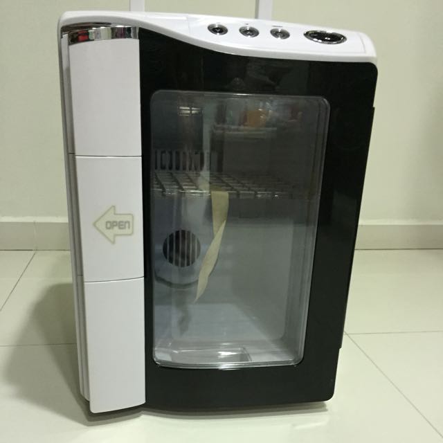 thermoelectric cooler & warmer mini fridge
