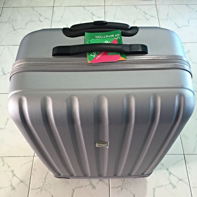 benetton hard luggage
