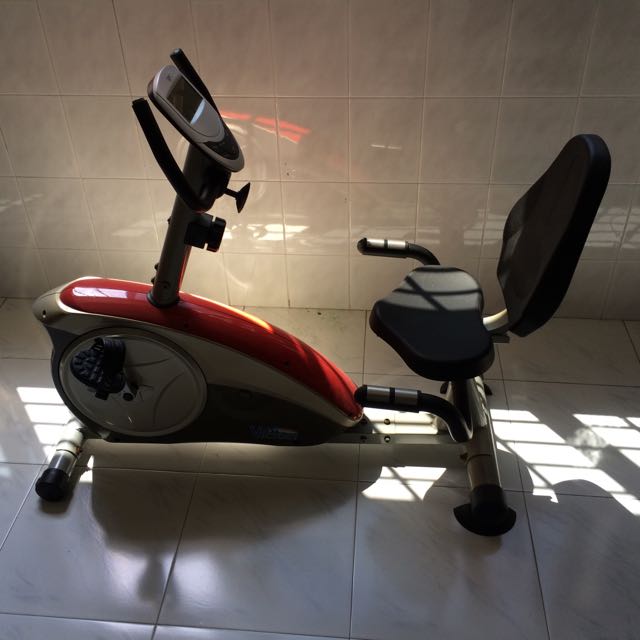 Recumbent Bike Meter Not Working, Furniture & Home Living, Furniture, Other Home Furniture on