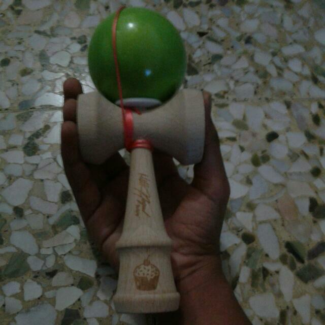 Selling Brand New Sweets Pro Model Matt Sweets Jorgenson Kendama